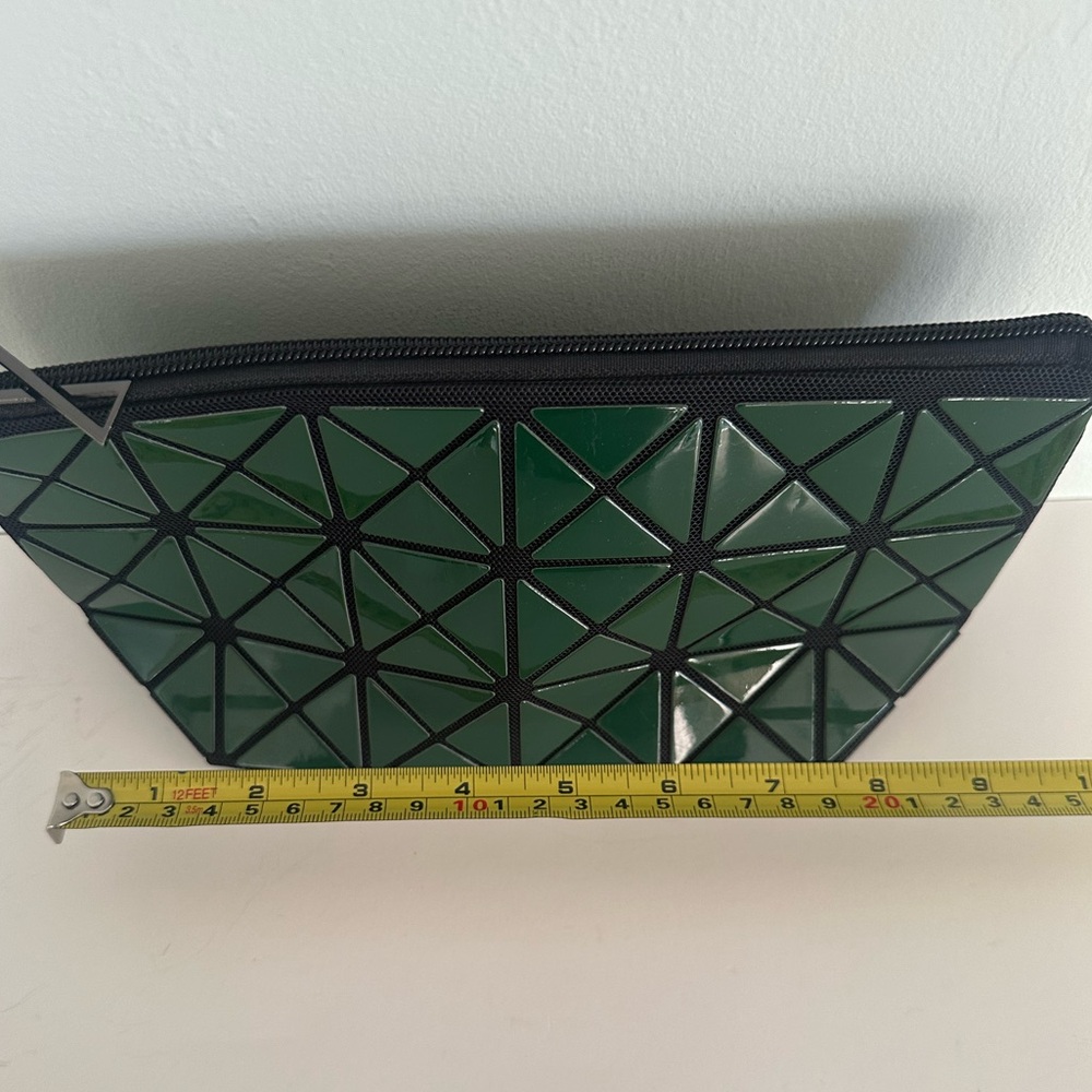 Geometric Green Cosmetic Bag - Picture 5 of 7